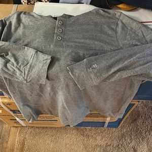 Long sleeve gray, hooded shirt, men’s XXL